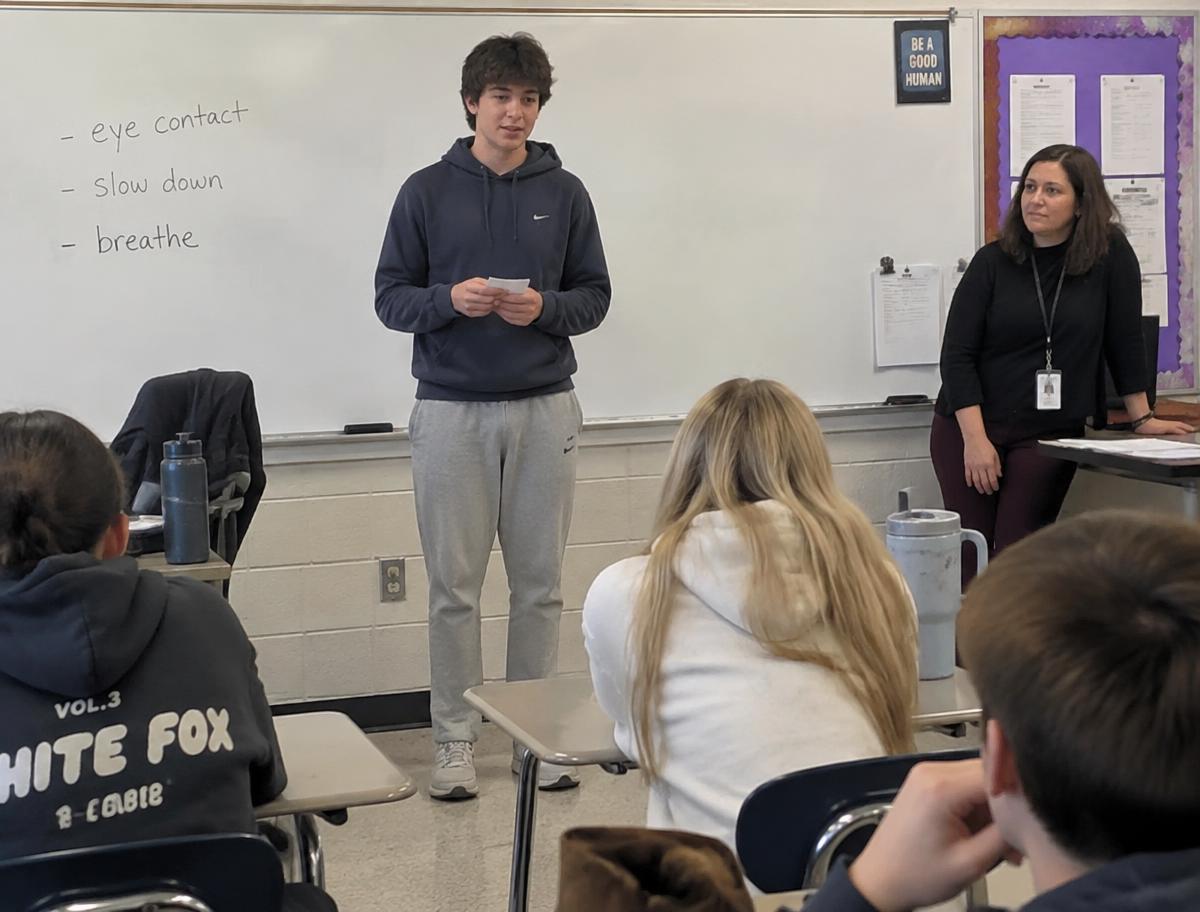 Public Speaking — Speak With Confidence
